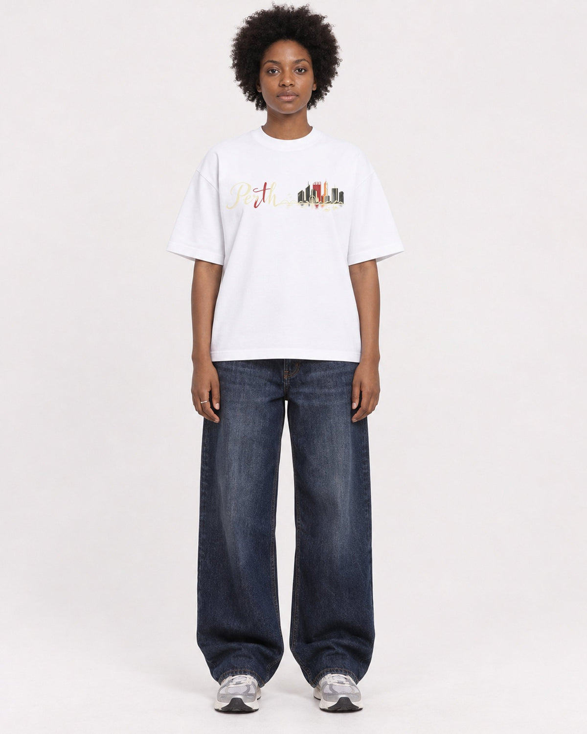 Mockup Boxy Heavyweight Tee White female full-body 14