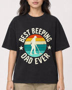Mockup Boxy Heavyweight Tee Black female close-up 02
