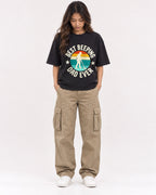 Mockup Boxy Heavyweight Tee Black female full-body 02