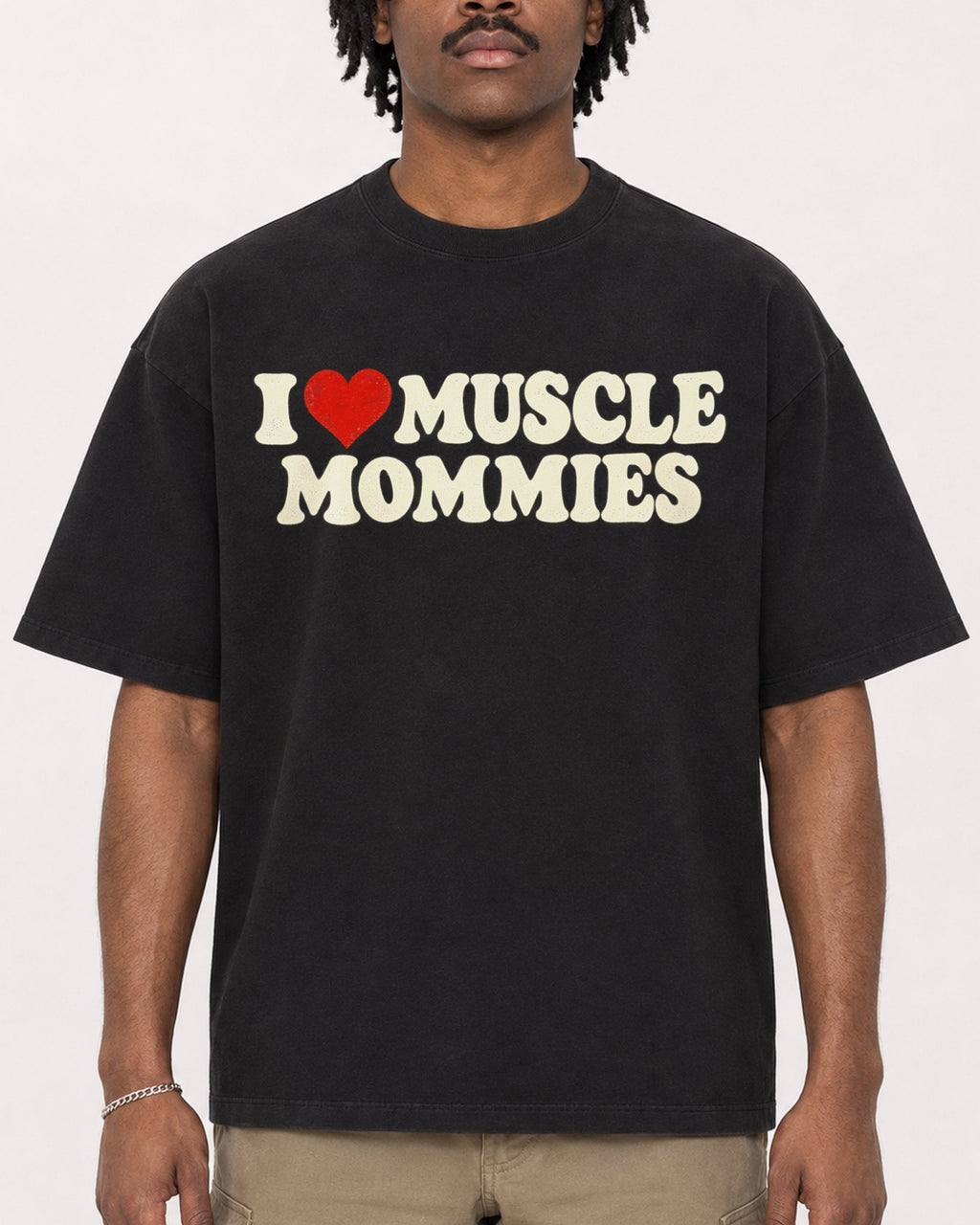 Mockup Boxy Heavyweight Tee Black male close-up 04