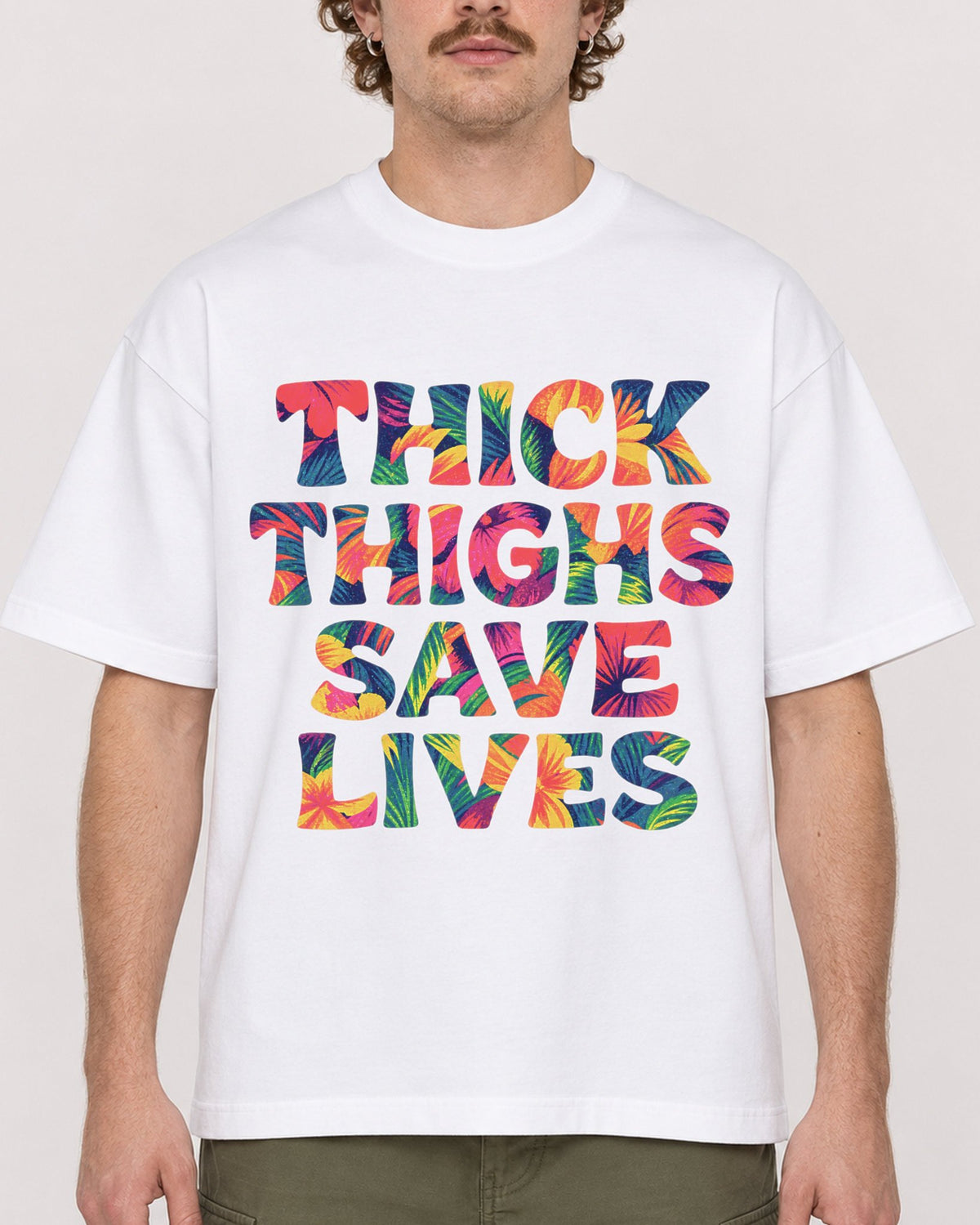 Mockup Boxy Heavyweight Tee White male close-up 09