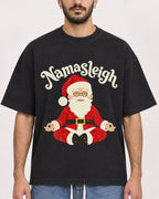 Mockup Boxy Heavyweight Tee Black male close-up 07