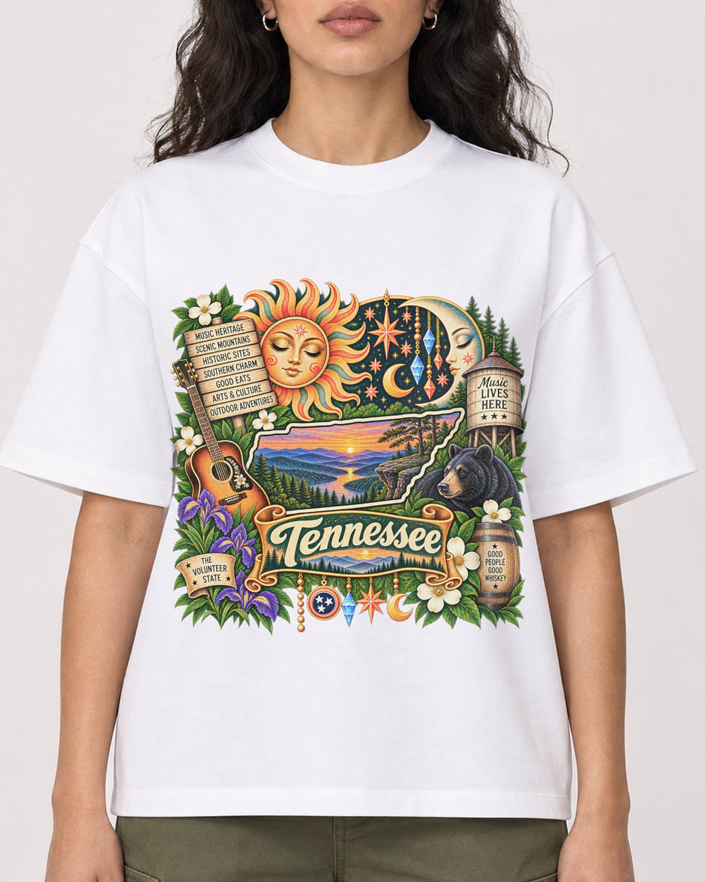 Mockup Boxy Heavyweight Tee White female close-up 07