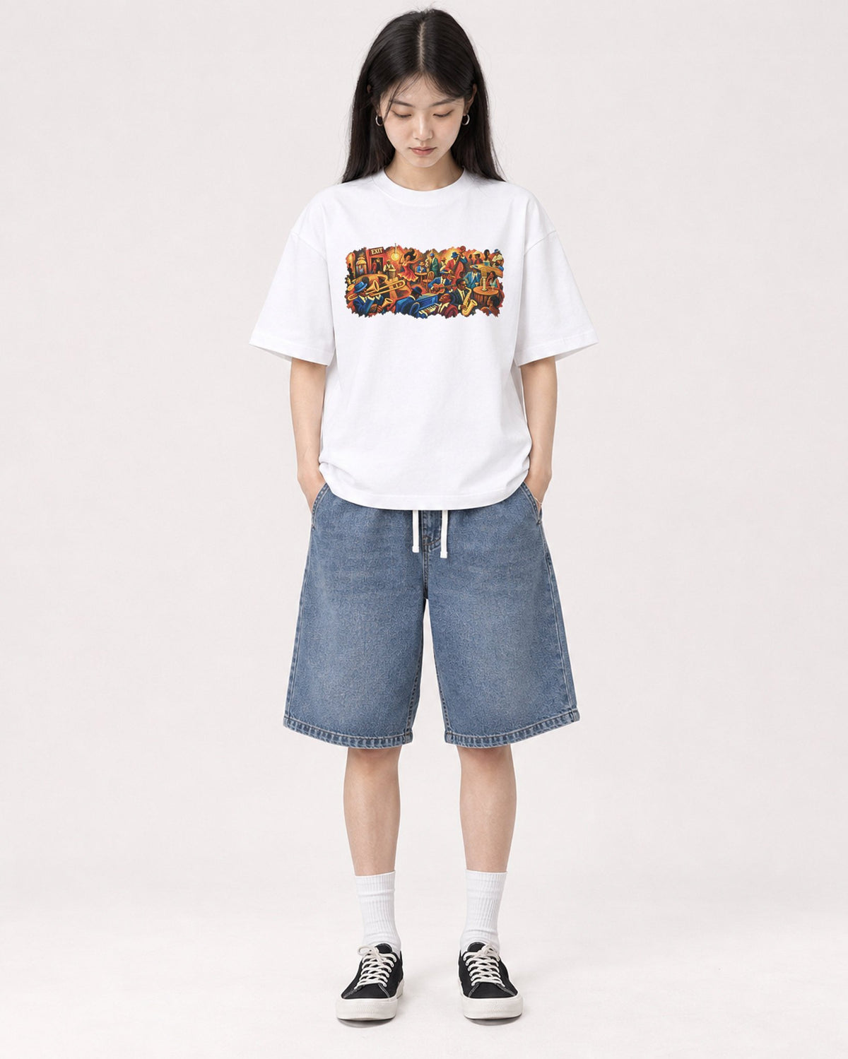 Mockup Boxy Heavyweight Tee White female full-body 01