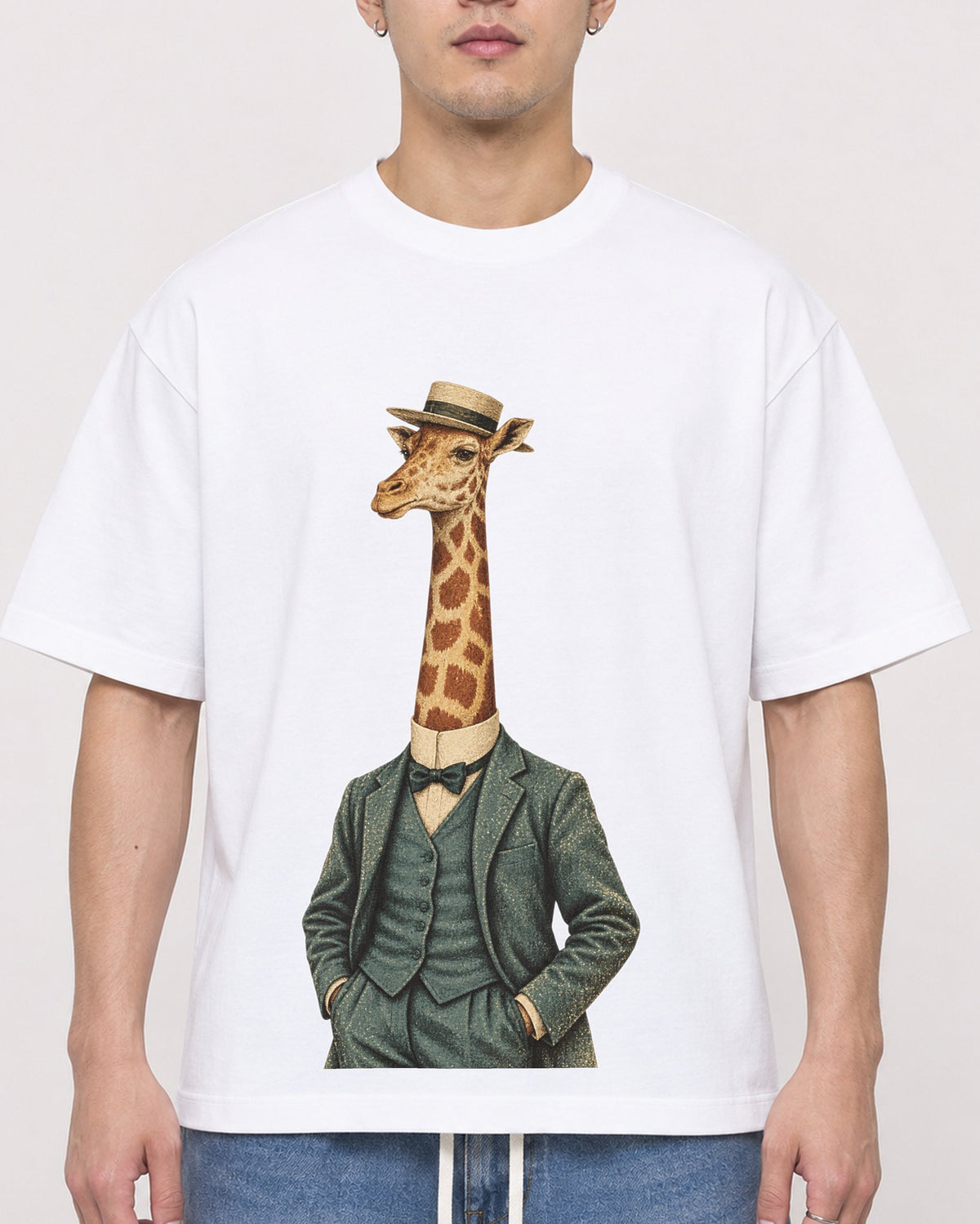 Mockup Boxy Heavyweight Tee White male close-up 13