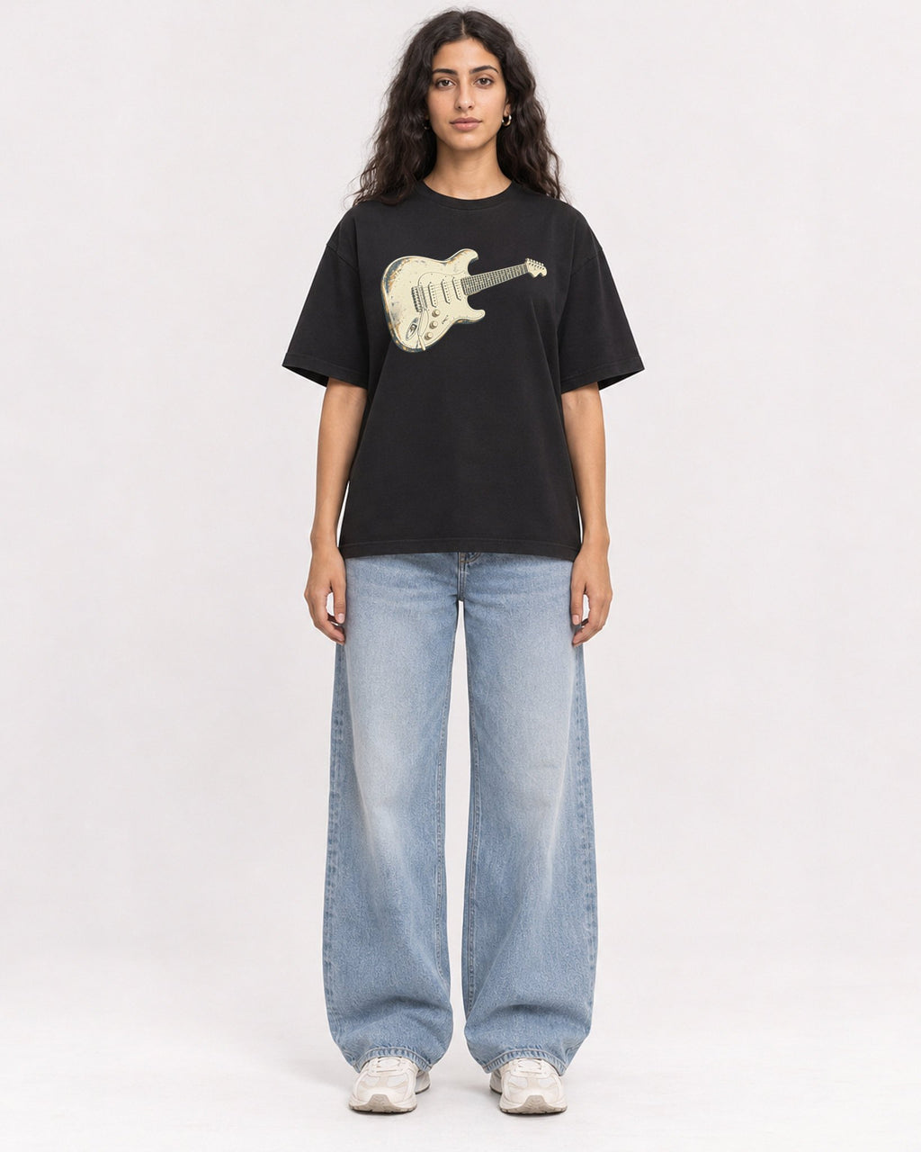 Mockup Boxy Heavyweight Tee Black female full-body 07