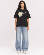 Mockup Boxy Heavyweight Tee Black female full-body 07