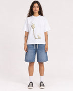 Mockup Boxy Heavyweight Tee White female full-body 06