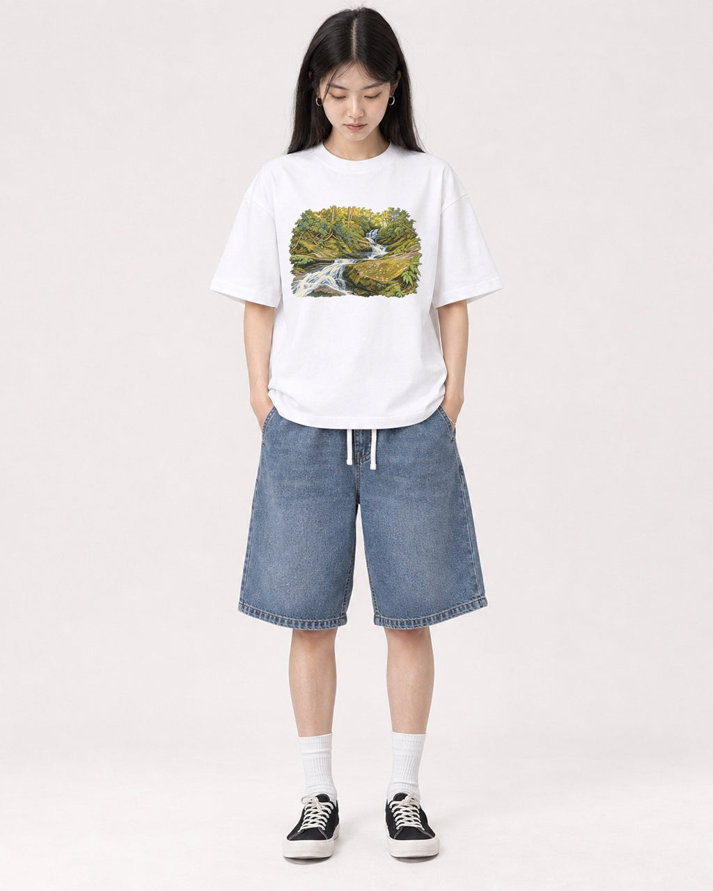 Mockup Boxy Heavyweight Tee White female full-body 01
