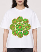Mockup Boxy Heavyweight Tee White female close-up 03