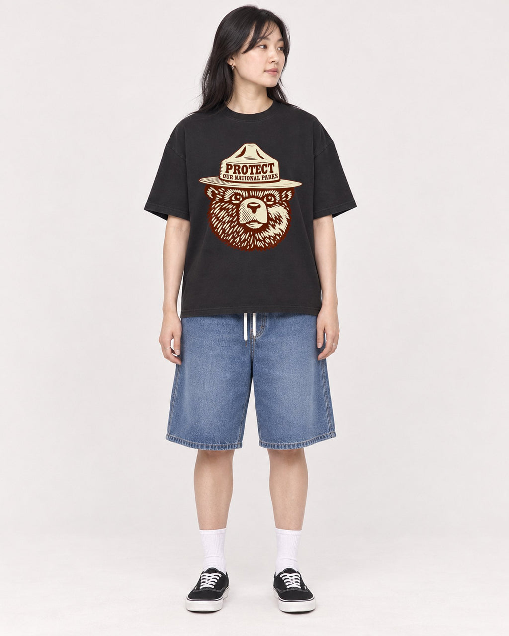 Mockup Boxy Heavyweight Tee Black female full-body 13