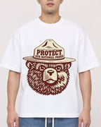 Mockup Boxy Heavyweight Tee White male close-up 13