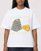 Mockup Boxy Heavyweight Tee White female close-up 04