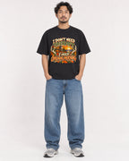 Mockup Boxy Heavyweight Tee Black male full-body 02