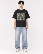 Mockup Boxy Heavyweight Tee Black male full-body 01