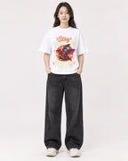 Mockup Boxy Heavyweight Tee White female full-body 03