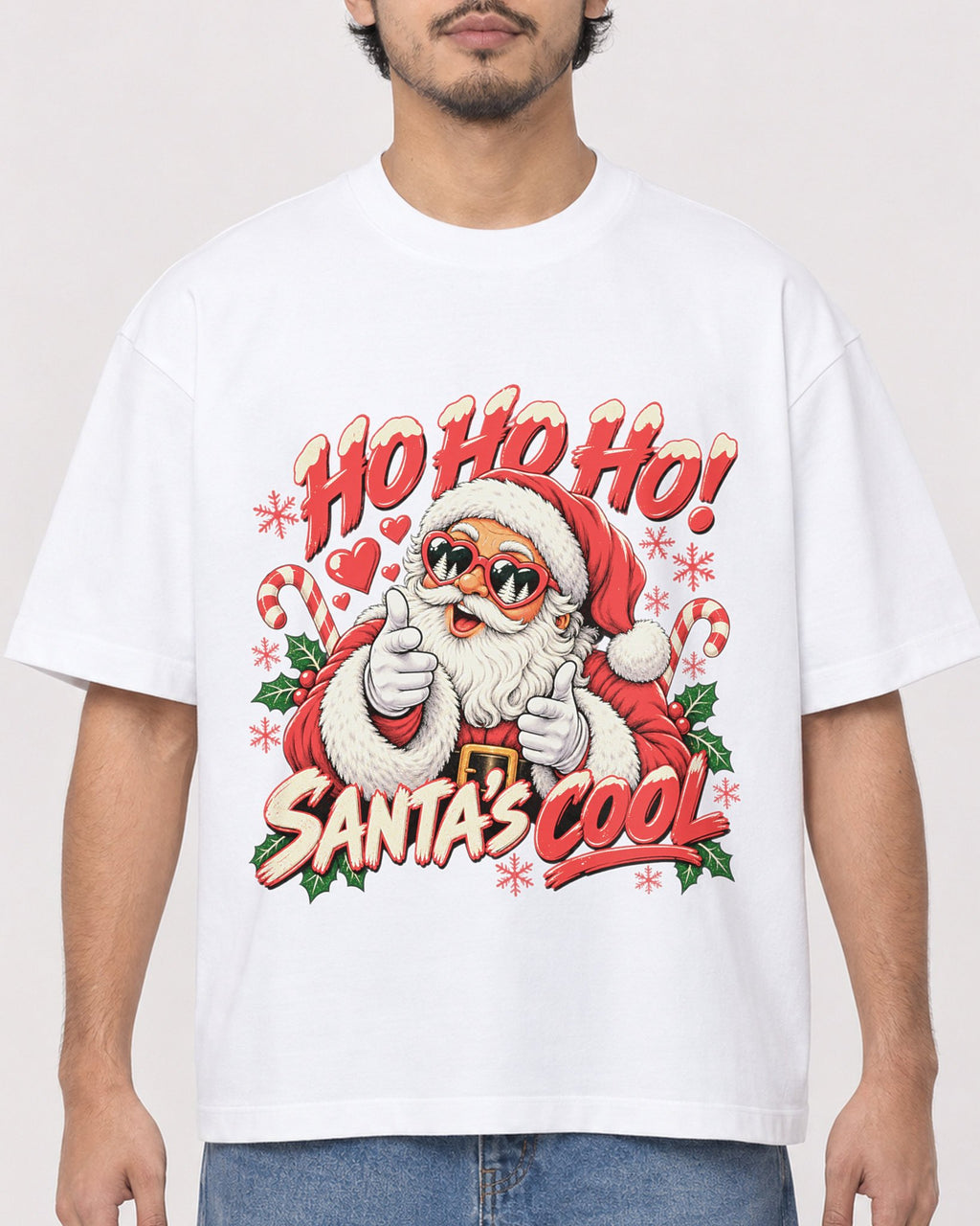 Mockup Boxy Heavyweight Tee White male close-up 02