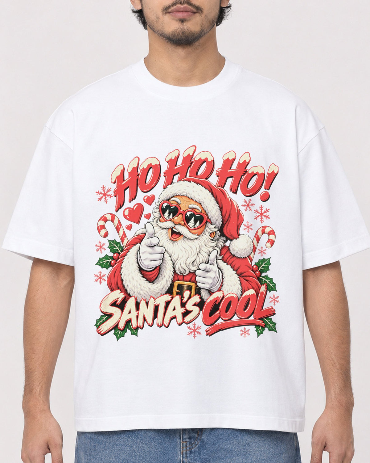 Mockup Boxy Heavyweight Tee White male close-up 02