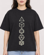 Mockup Boxy Heavyweight Tee Black female close-up 03