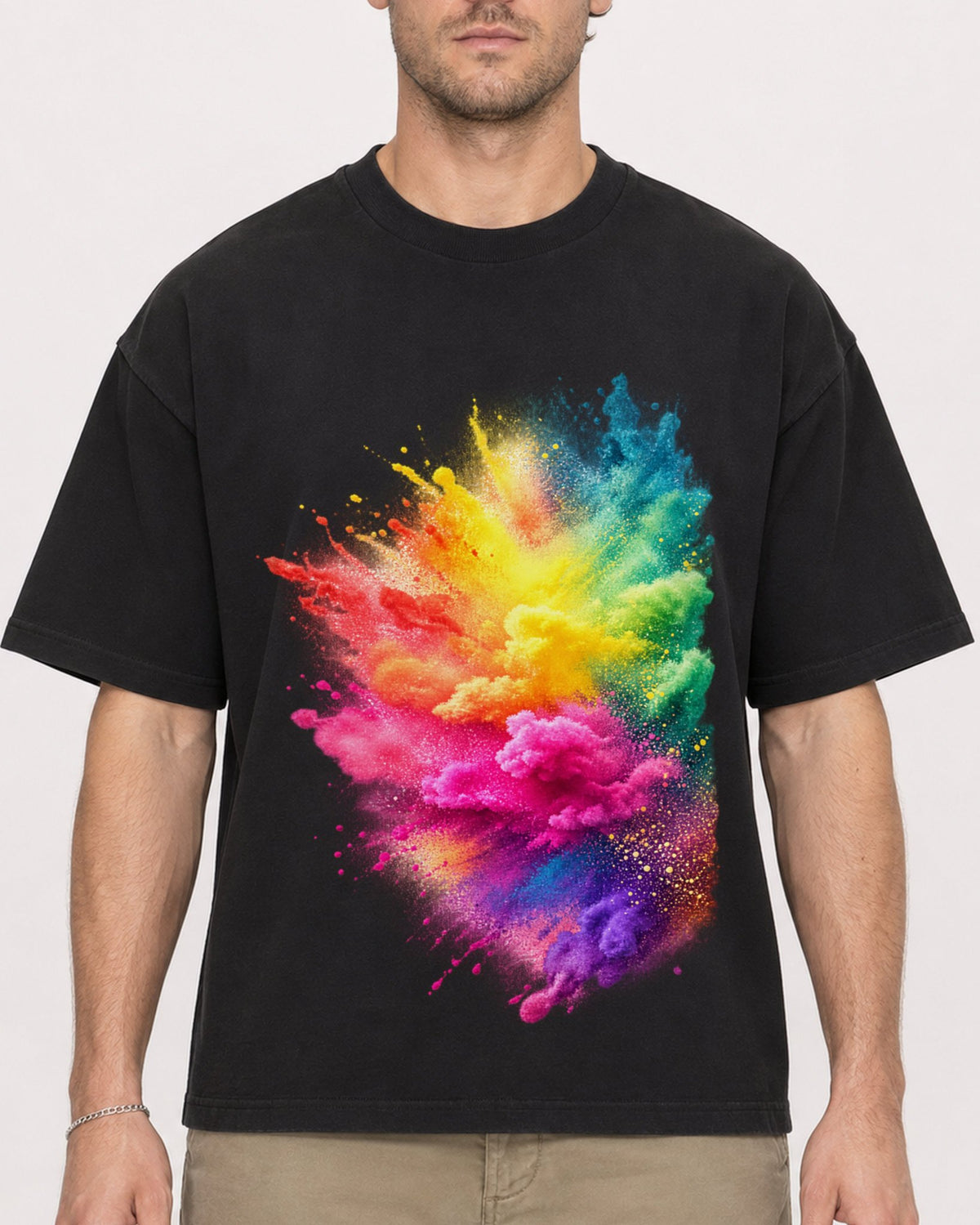 Mockup Boxy Heavyweight Tee Black male close-up 08
