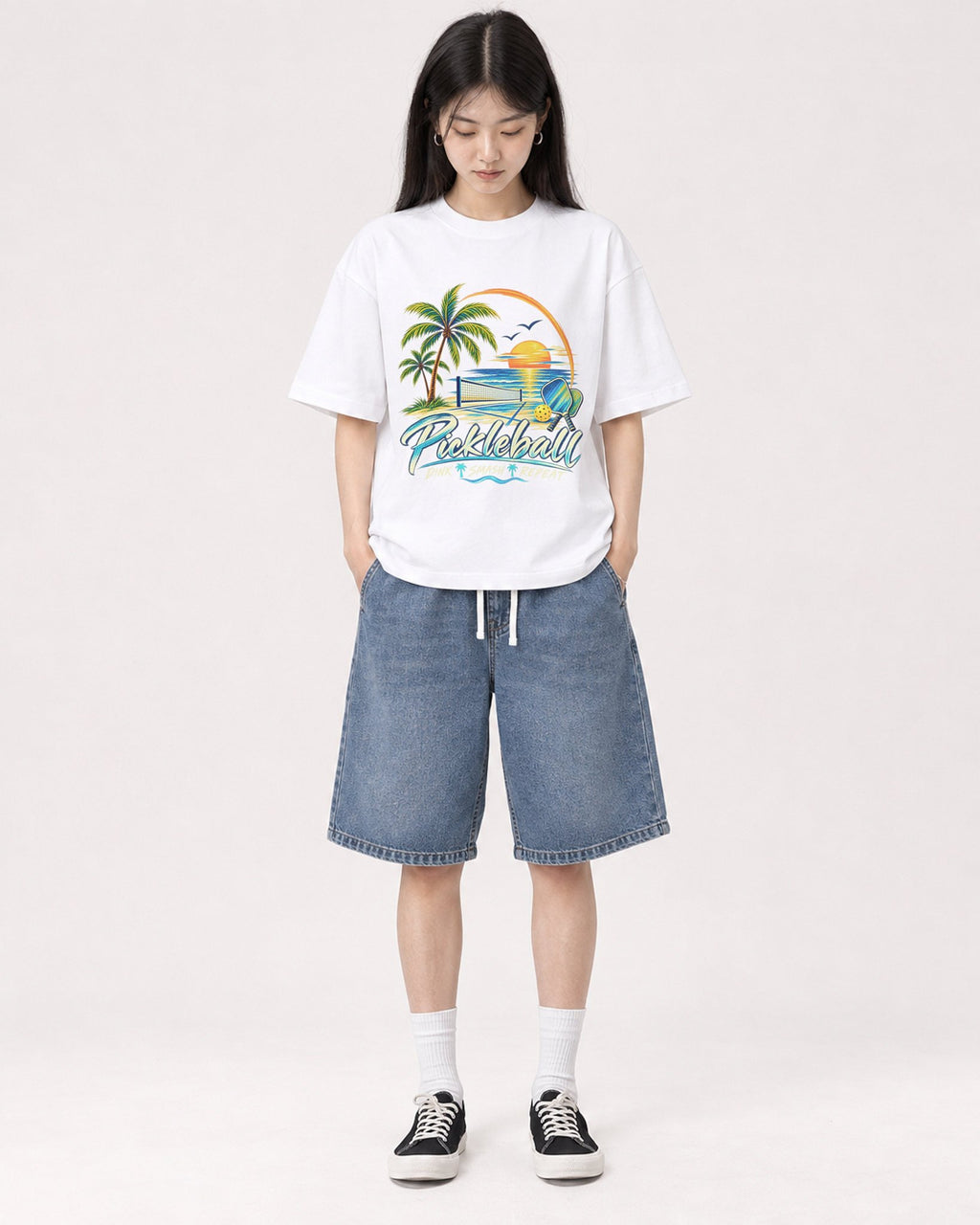 Mockup Boxy Heavyweight Tee White female full-body 01