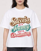 Mockup Boxy Heavyweight Tee White female close-up 03