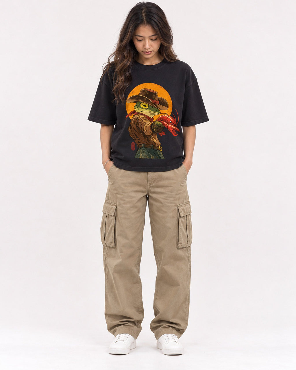 Mockup Boxy Heavyweight Tee Black female full-body 02