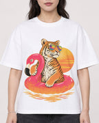 Mockup Boxy Heavyweight Tee White female close-up 03