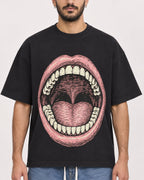 Mockup Boxy Heavyweight Tee Black male close-up 07