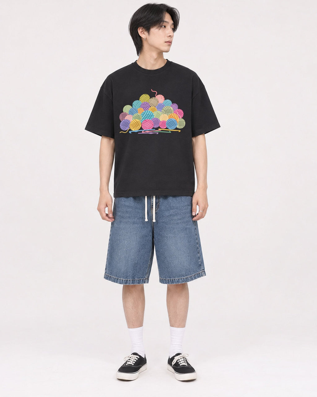 Mockup Boxy Heavyweight Tee Black male full-body 11