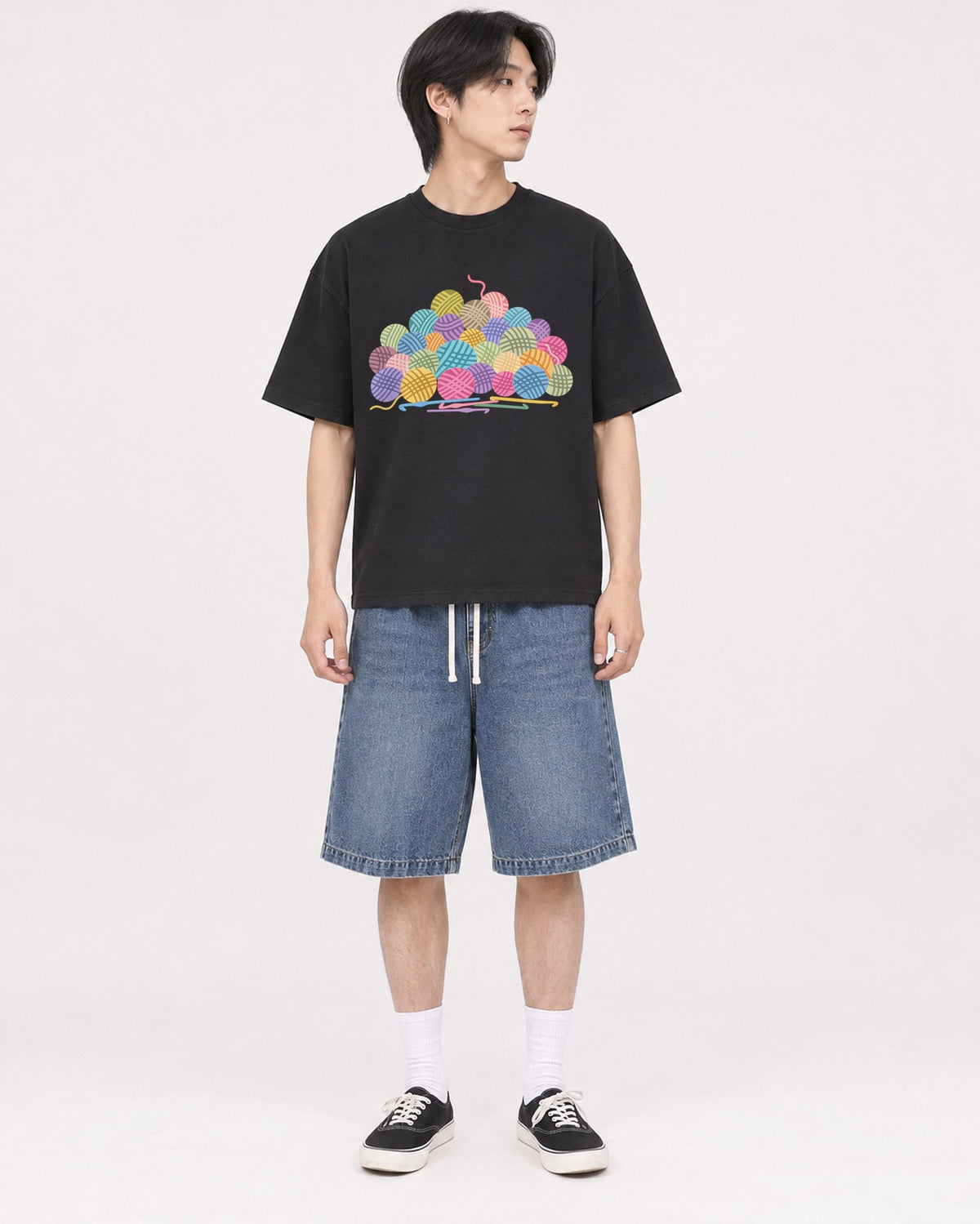 Mockup Boxy Heavyweight Tee Black male full-body 11
