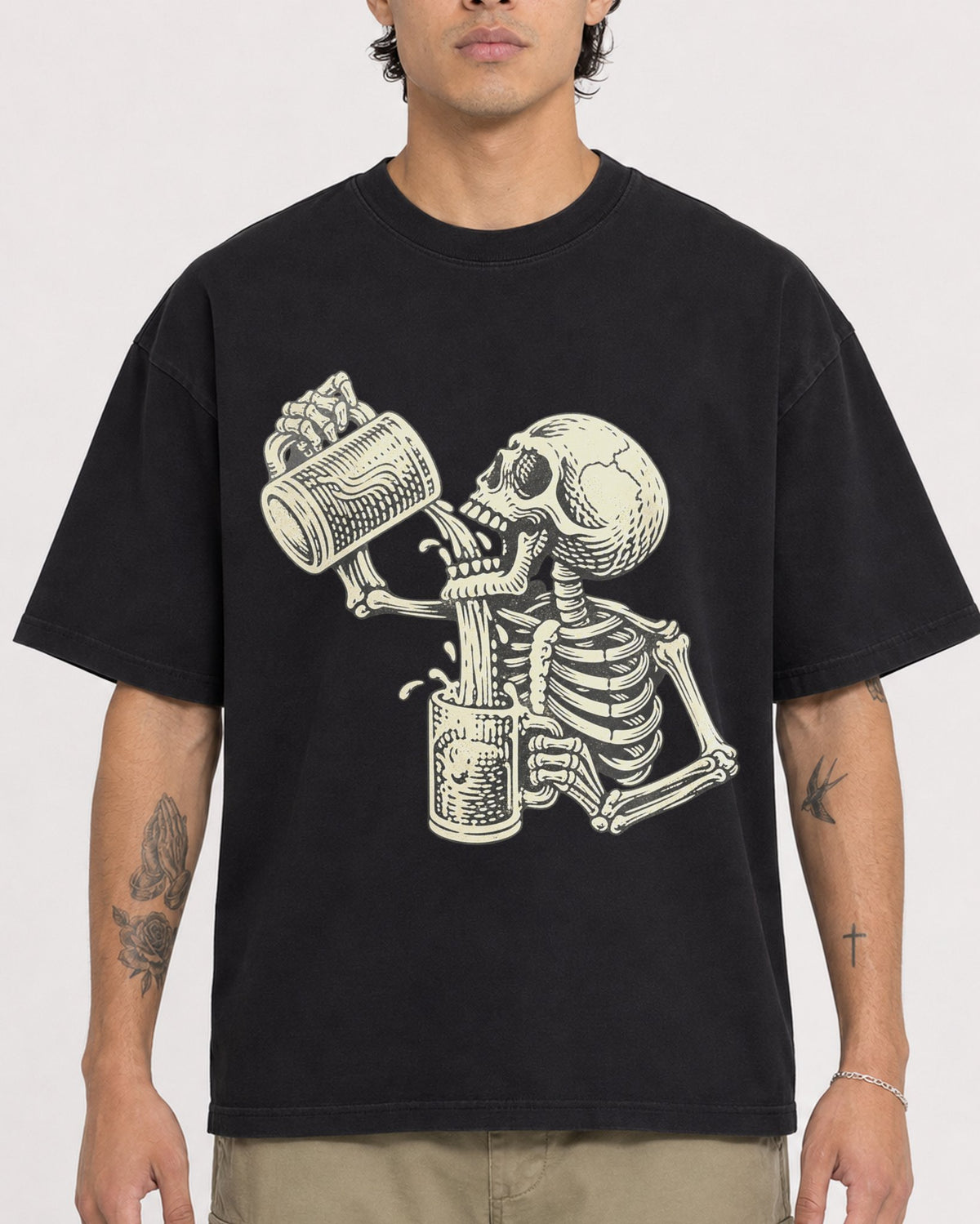 Mockup Boxy Heavyweight Tee Black male close-up 36