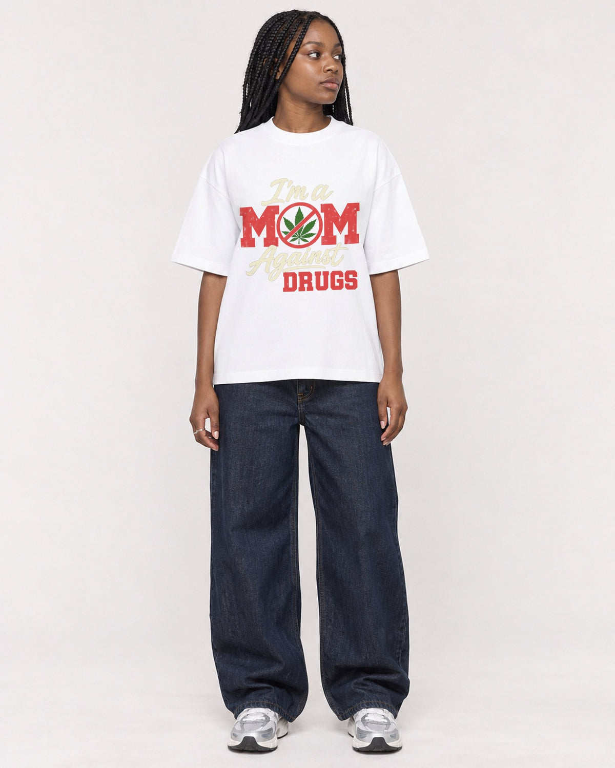 Mockup Boxy Heavyweight Tee White female full-body 04