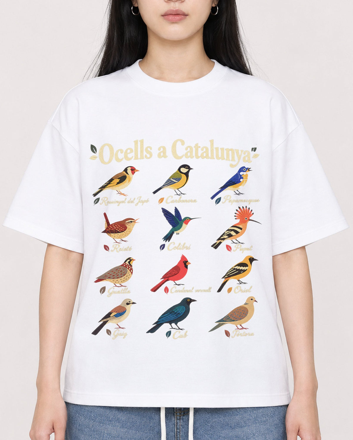 Mockup Boxy Heavyweight Tee White female close-up 01
