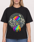 Mockup Boxy Heavyweight Tee Black female close-up 08