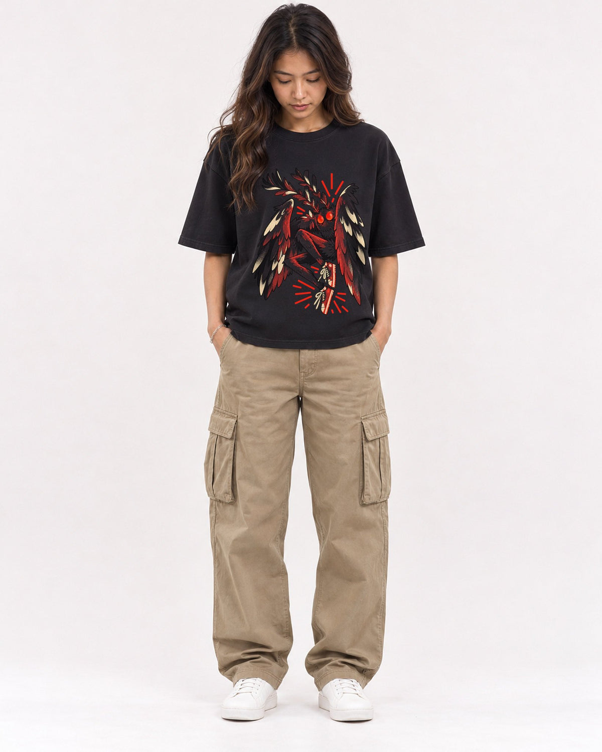 Mockup Boxy Heavyweight Tee Black female full-body 02