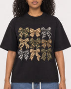 Mockup Boxy Heavyweight Tee Black female close-up 05