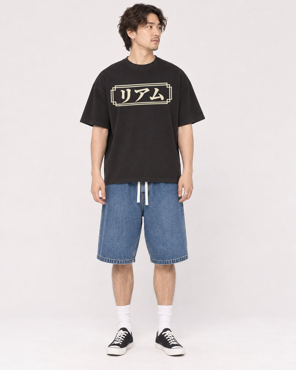 Mockup Boxy Heavyweight Tee Black male full-body 03