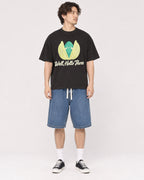 Mockup Boxy Heavyweight Tee Black male full-body 03