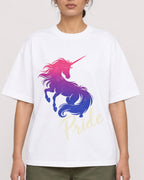 Mockup Boxy Heavyweight Tee White female close-up 17