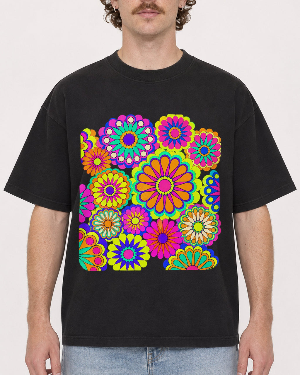 Mockup Boxy Heavyweight Tee Black male close-up 09