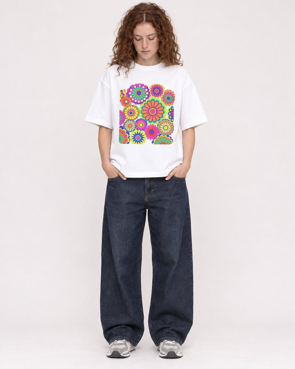 Mockup Boxy Heavyweight Tee White female full-body 09