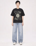 Mockup Boxy Heavyweight Tee Black female full-body 23