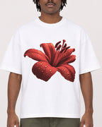Mockup Boxy Heavyweight Tee White male close-up 04