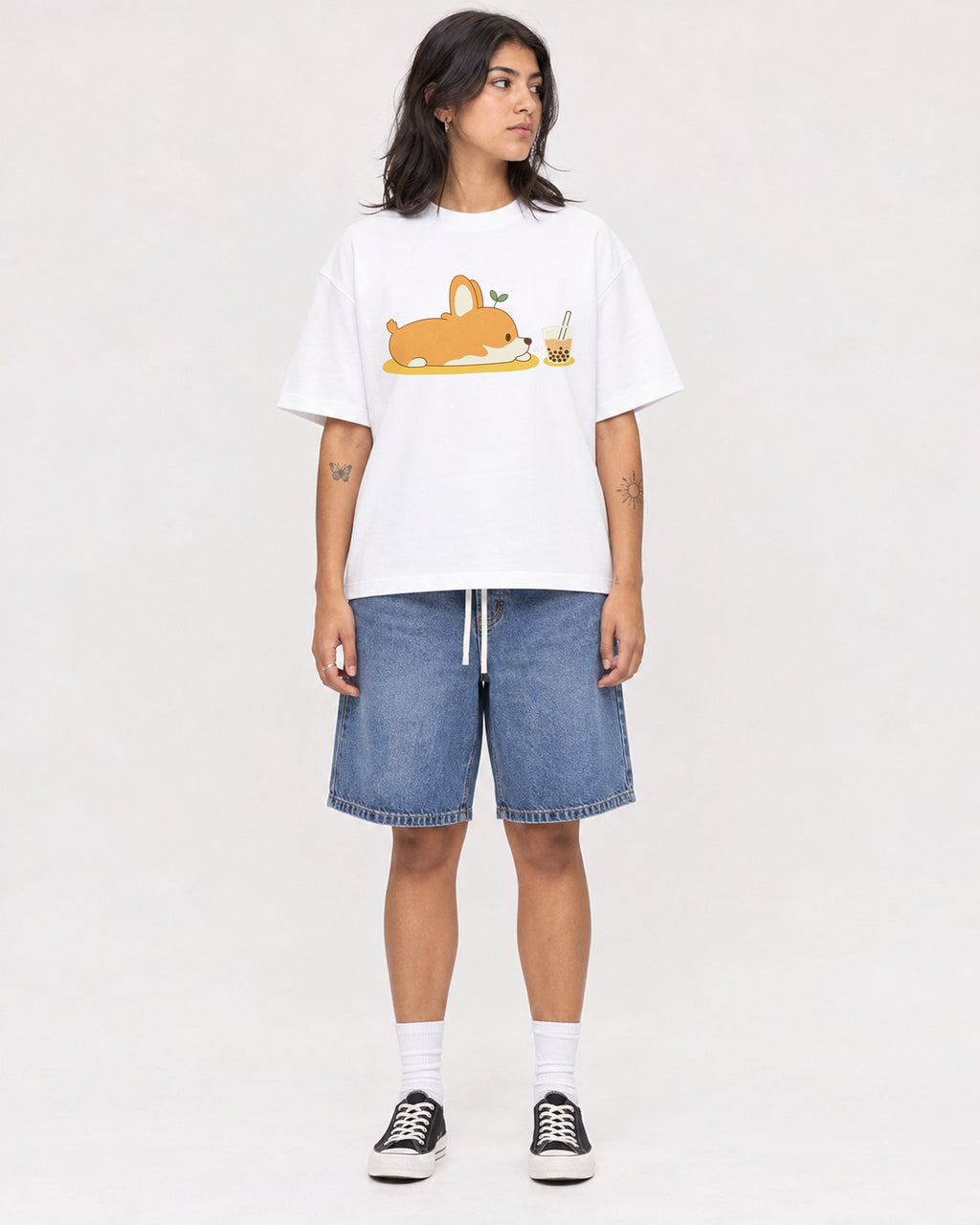Mockup Boxy Heavyweight Tee White female full-body 36