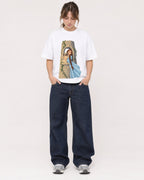 Mockup Boxy Heavyweight Tee White female full-body 29