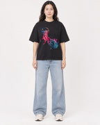 Mockup Boxy Heavyweight Tee Black female full-body 03