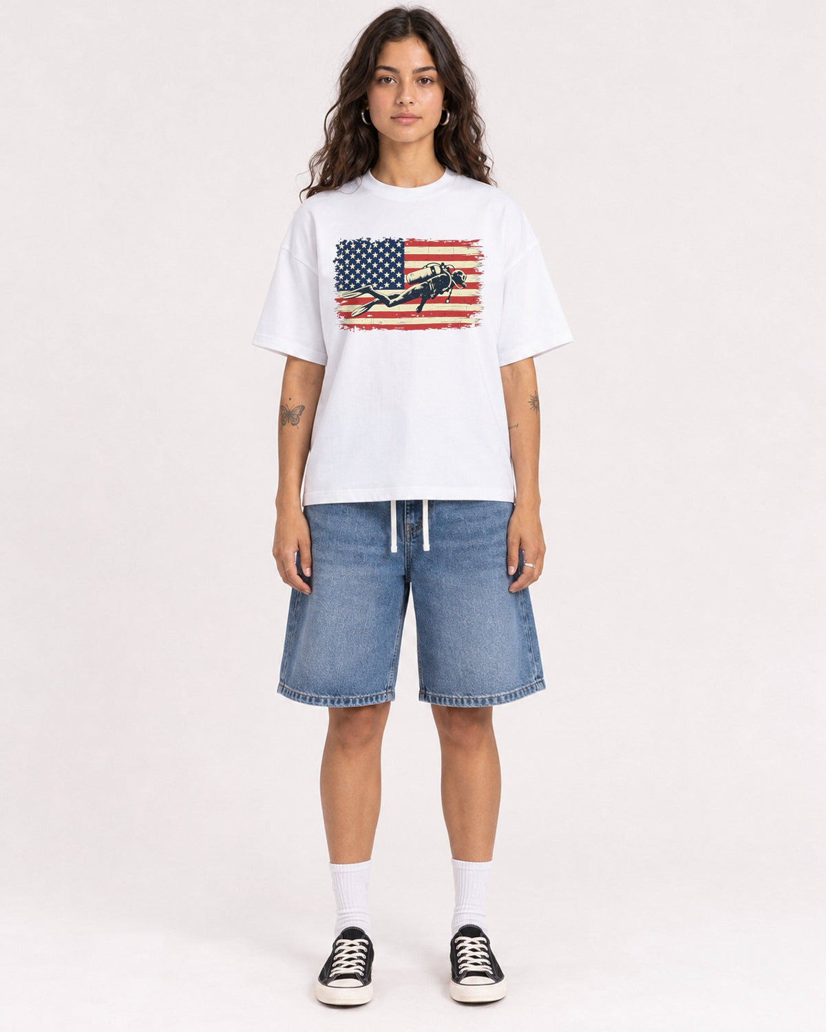 Mockup Boxy Heavyweight Tee White female full-body 06