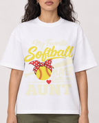 Mockup Boxy Heavyweight Tee White female close-up 07