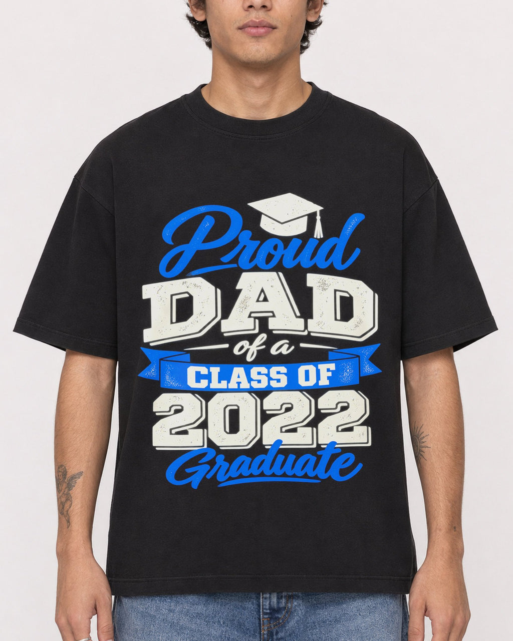 Mockup Boxy Heavyweight Tee Black male close-up 06
